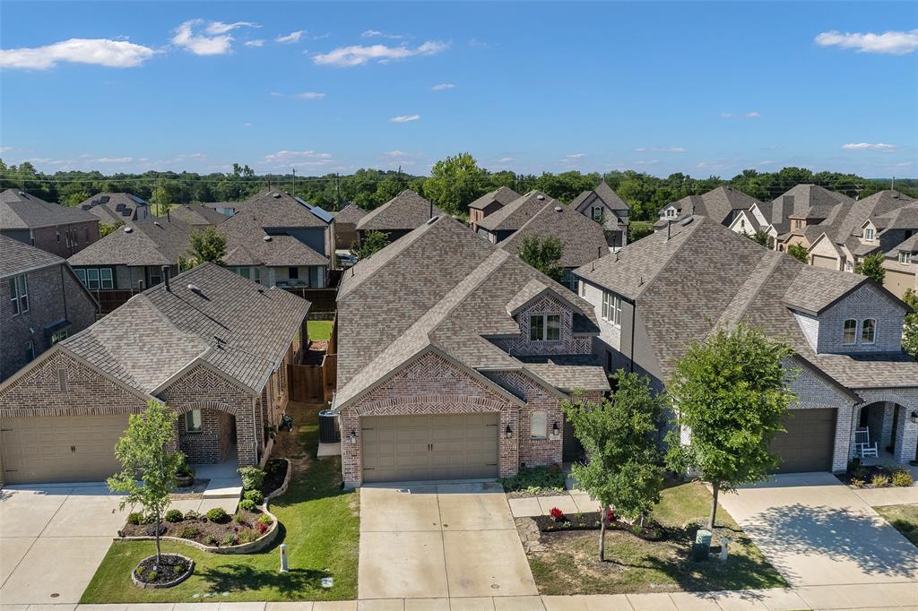 1821 Eagle Landing Property Photo 2