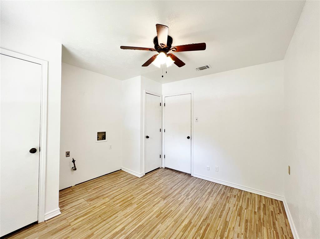 221 Connie Drive Property Photo 11