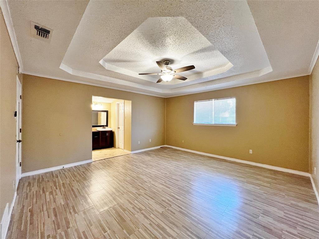 221 Connie Drive Property Photo 17