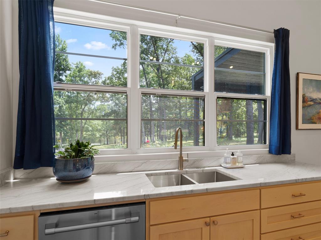 800 John Dean Road Property Photo 18
