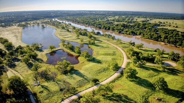 1070 River Ranch Lane Property Photo 1