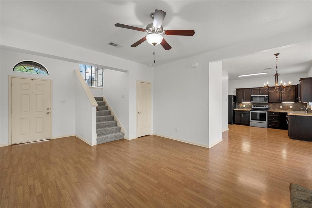 10237 Condor Loop Property Photo 4
