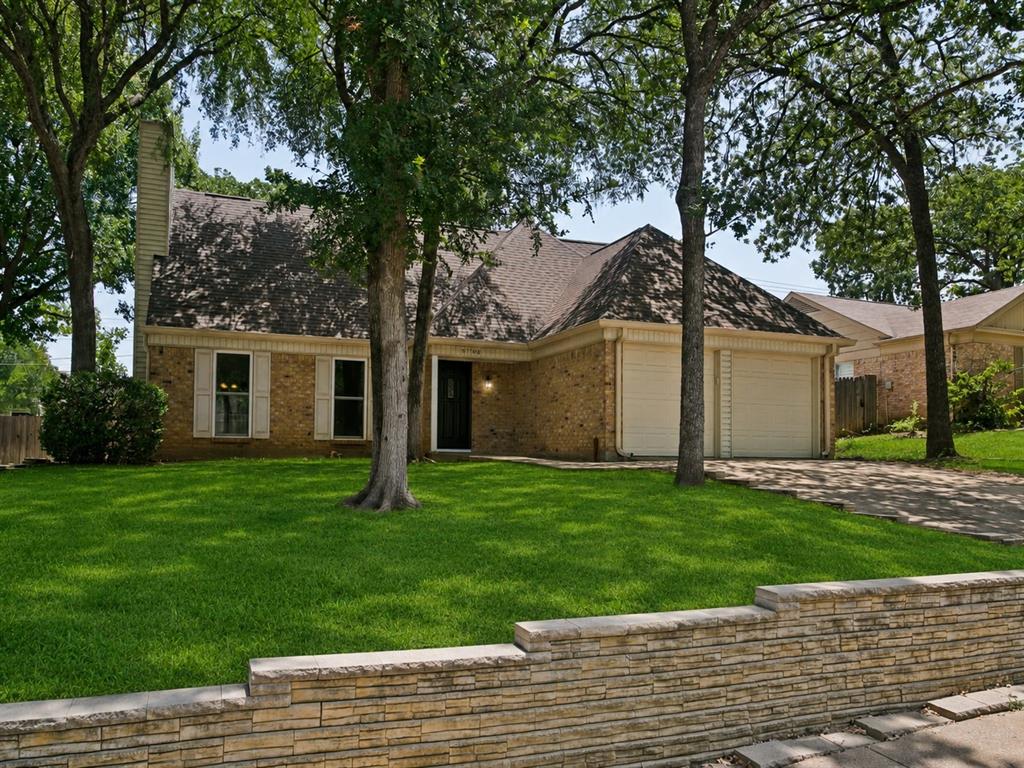 1706 Acorn Drive Property Photo 1