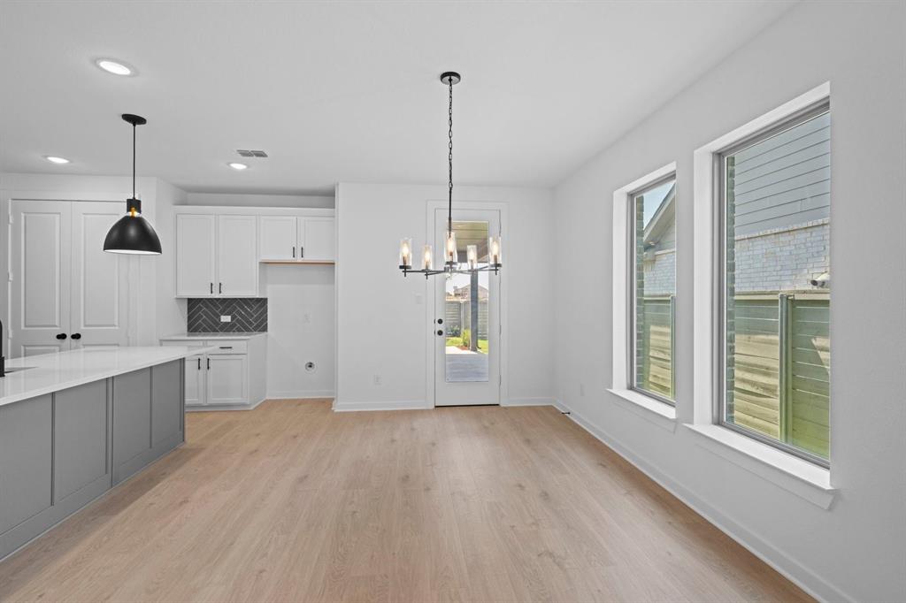 9313 Rolling Meadow Way Property Photo 17