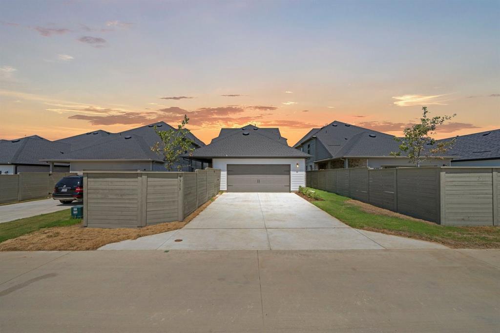 9313 Rolling Meadow Way Property Photo 27