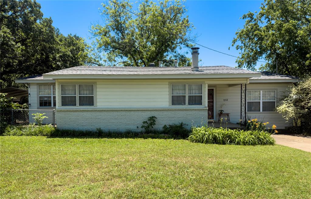 1332 Florea Street Property Photo 1