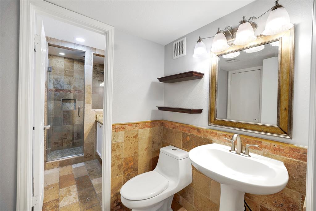 3300 Pebblebrook Drive 109 Property Photo 6
