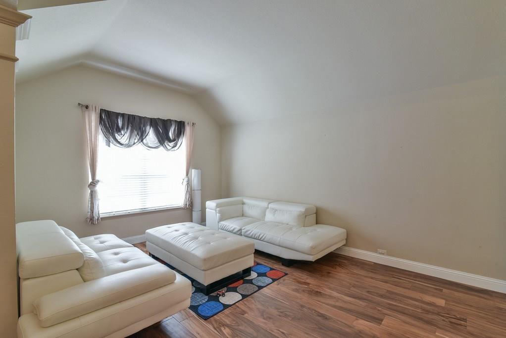 2705 Fox Creek Trail Property Photo 6