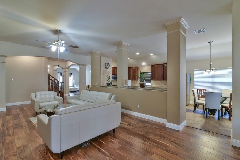 2705 Fox Creek Trail Property Photo 10
