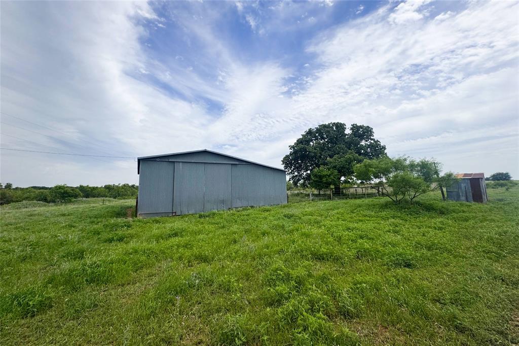 6718 Fm 175 Property Photo 13