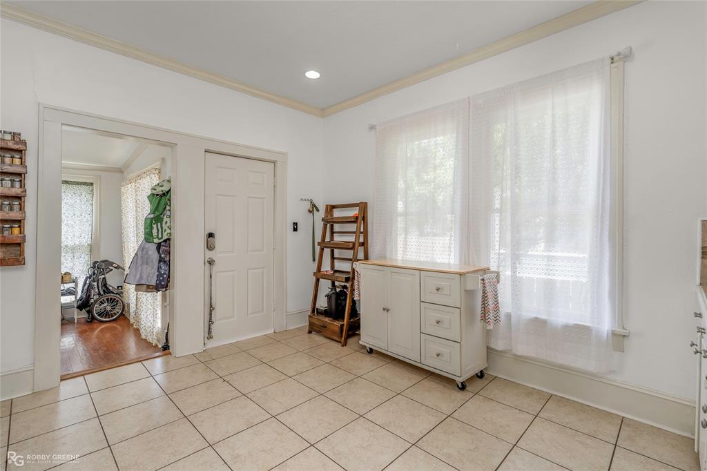 403 Boulevard Street Property Photo 20