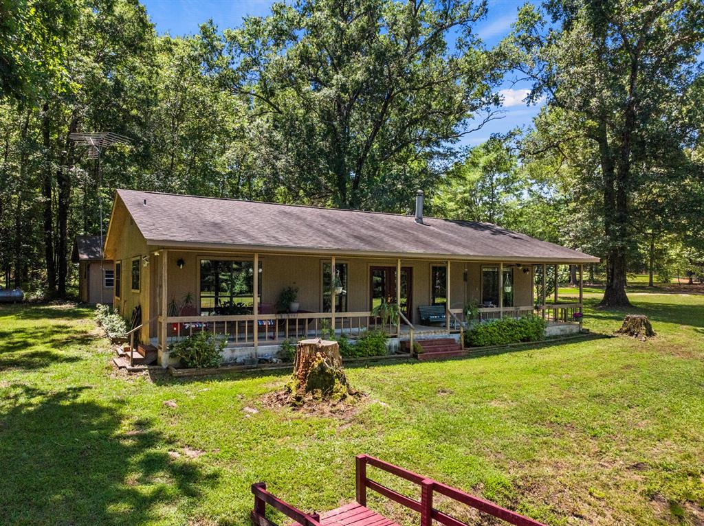 4469 County Road 1579 Property Photo 3