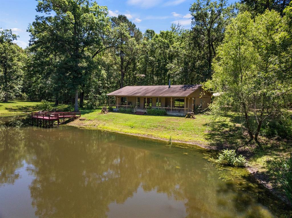 4469 County Road 1579 Property Photo 6