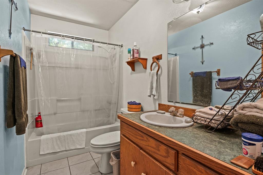 4469 County Road 1579 Property Photo 21