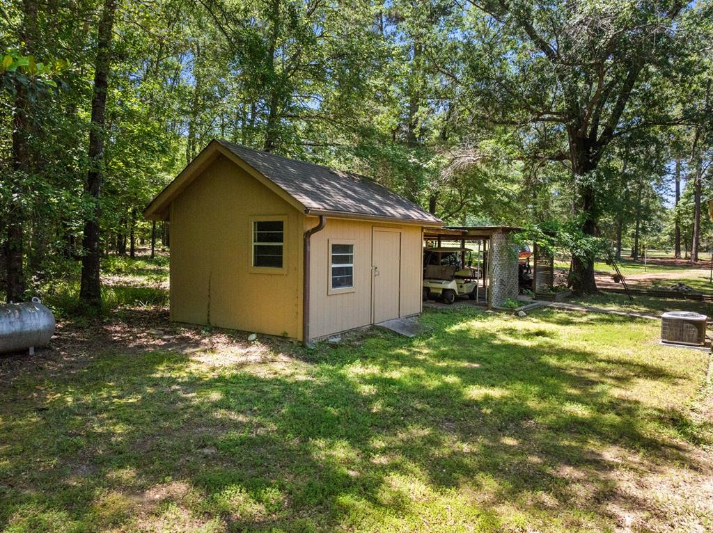 4469 County Road 1579 Property Photo 29