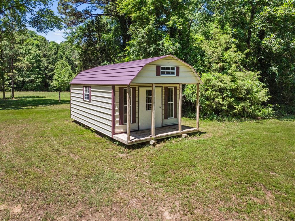 4469 County Road 1579 Property Photo 32
