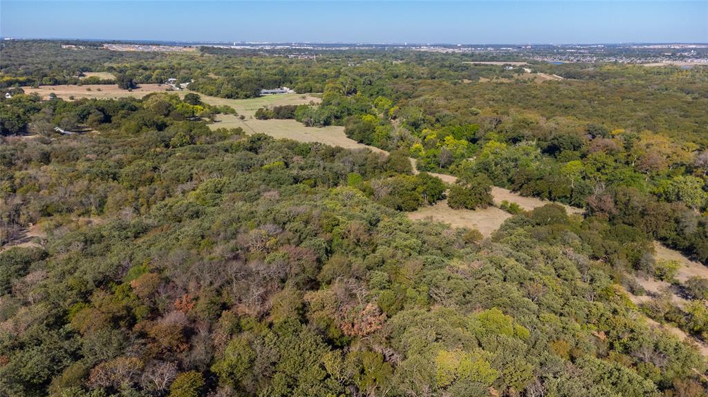 8601 Lowery Road Property Photo 7