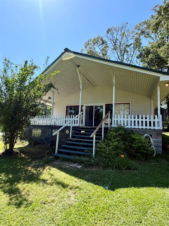 298 Hideaway Drive Property Photo 2