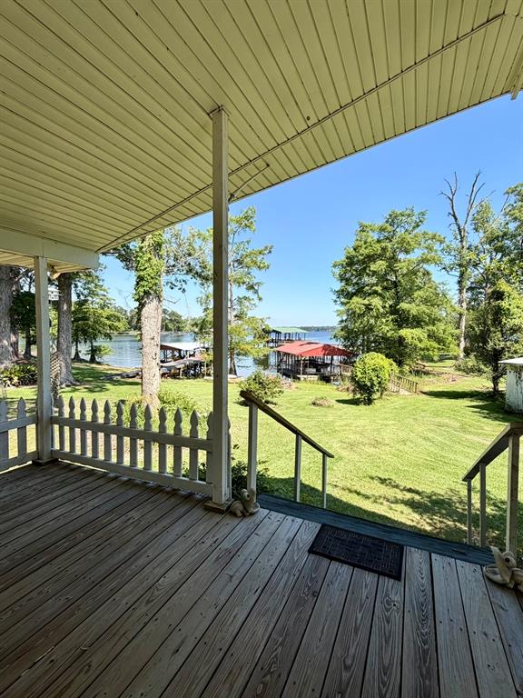 298 Hideaway Drive Property Photo 4