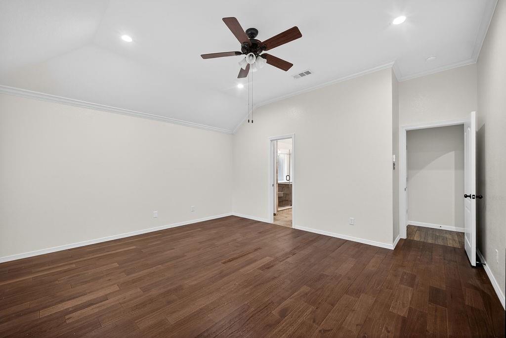 313 Cave River Drive Property Photo 20