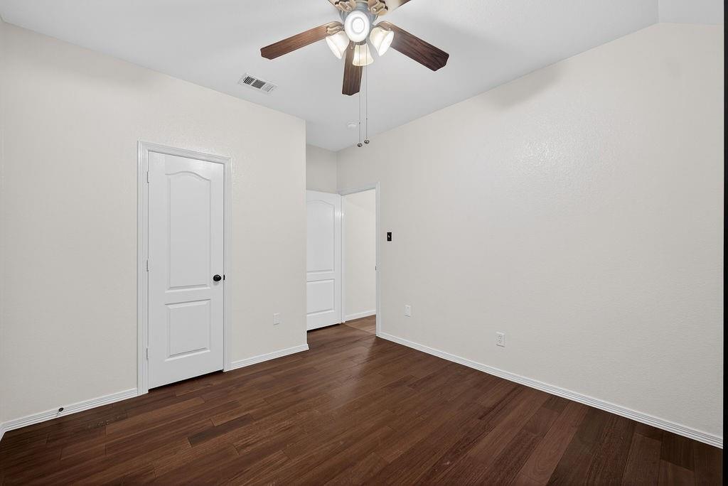 313 Cave River Drive Property Photo 33