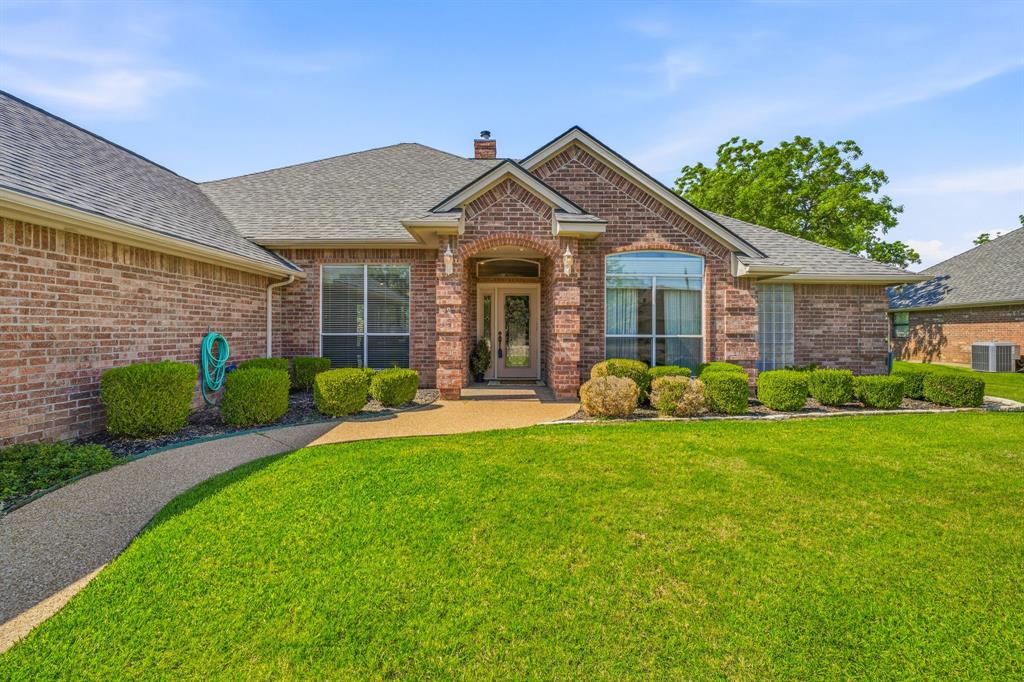 5900 Nutcracker Drive Property Photo 1