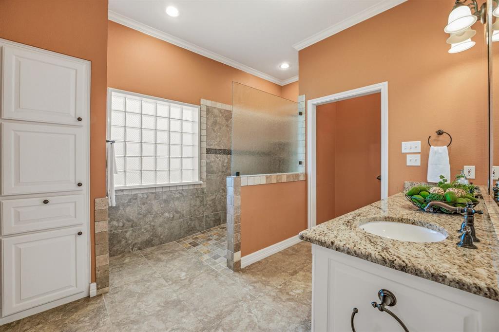 5900 Nutcracker Drive Property Photo 15