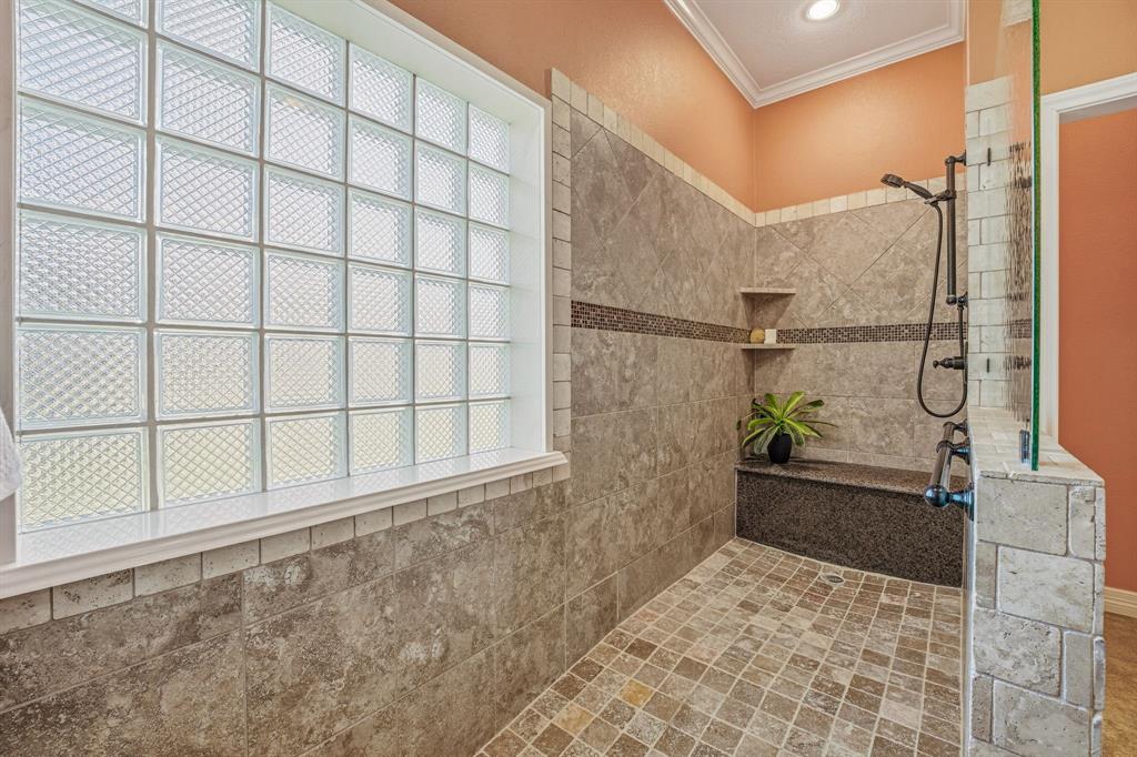 5900 Nutcracker Drive Property Photo 16