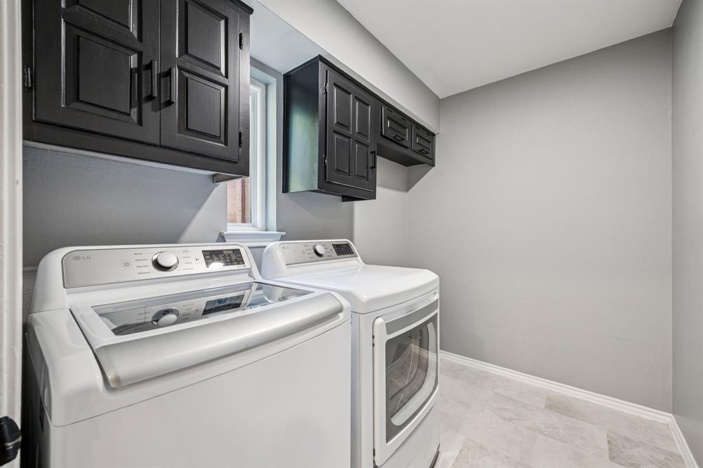 2833 Meadowbrook Drive Property Photo 26
