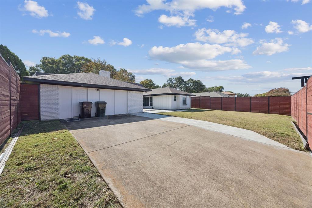 2833 Meadowbrook Drive Property Photo 30