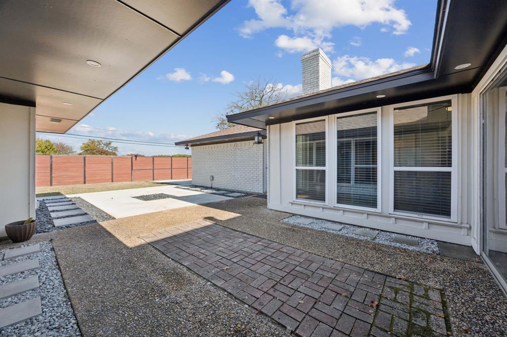 2833 Meadowbrook Drive Property Photo 32