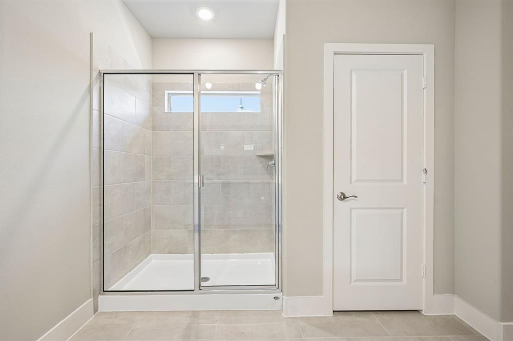 4007 Benbrook Drive Property Photo 22
