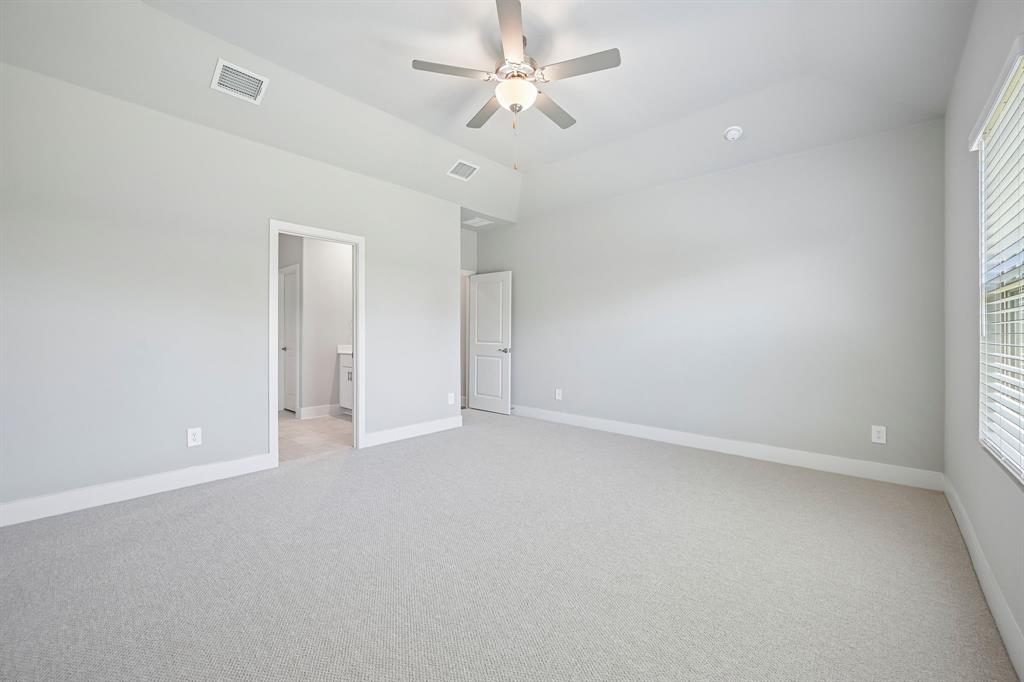 4007 Benbrook Drive Property Photo 25