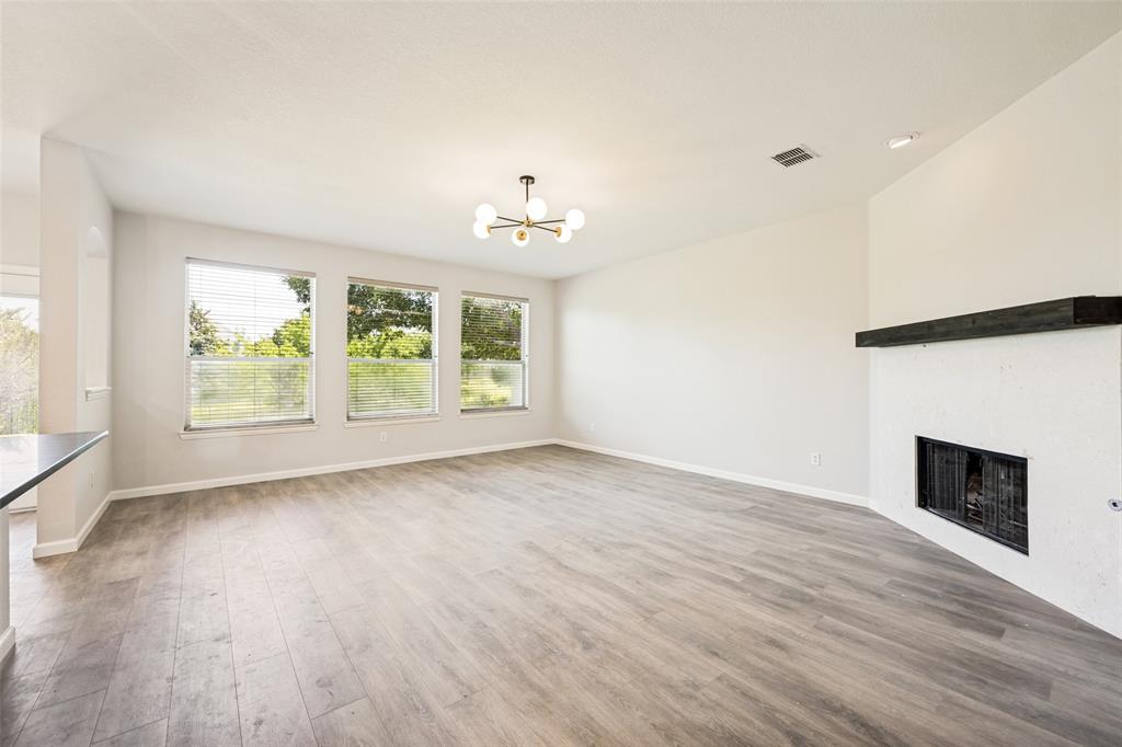5205 Bay View Drive Property Photo 6