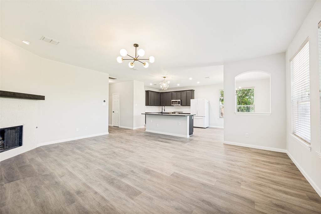 5205 Bay View Drive Property Photo 8