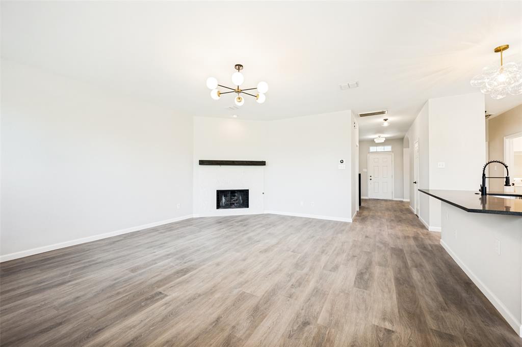 5205 Bay View Drive Property Photo 9