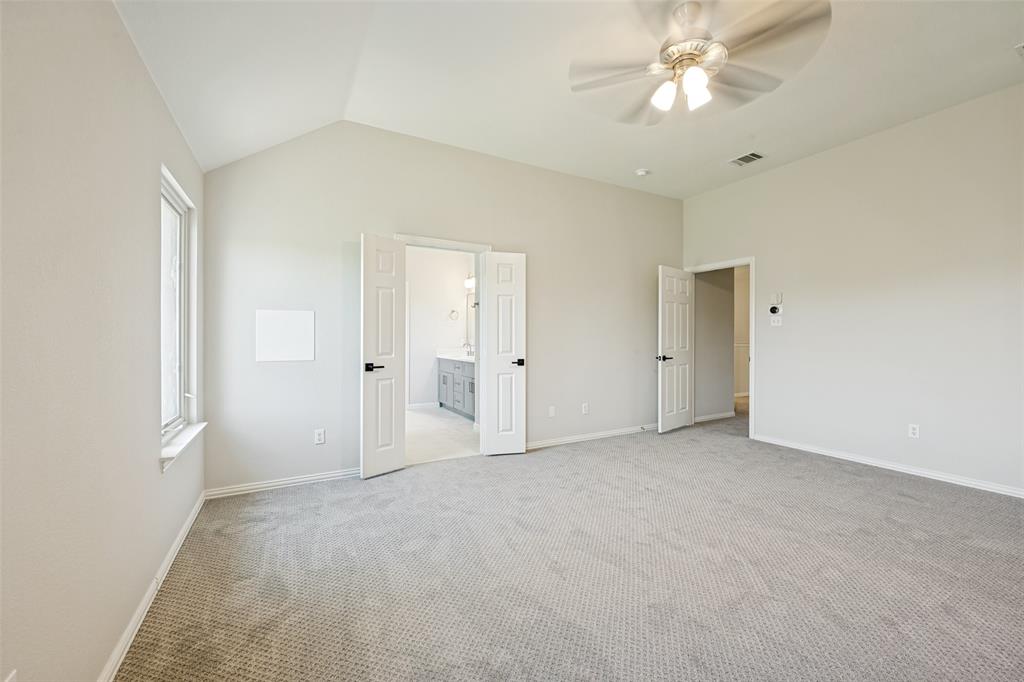 5205 Bay View Drive Property Photo 20