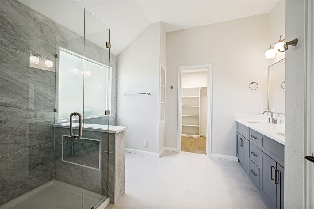 5205 Bay View Drive Property Photo 22