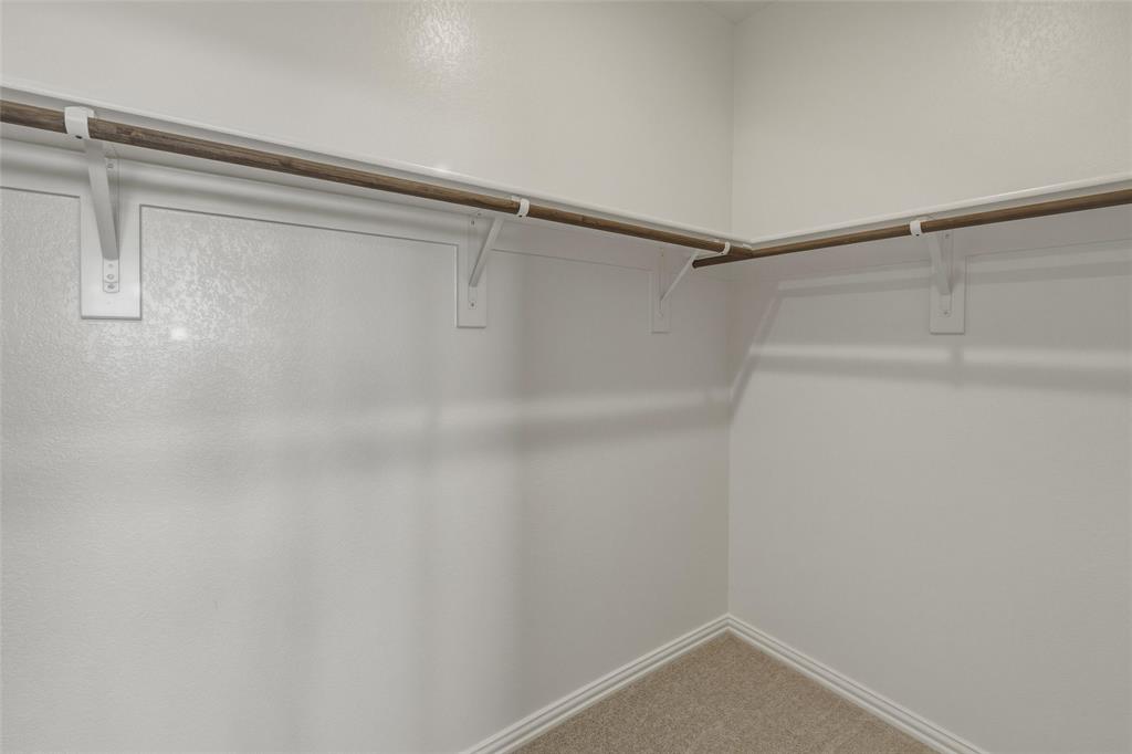 720 County Road 200 Property Photo 16