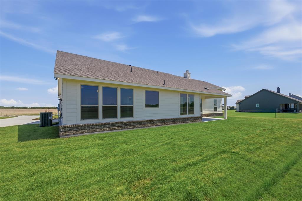720 County Road 200 Property Photo 24