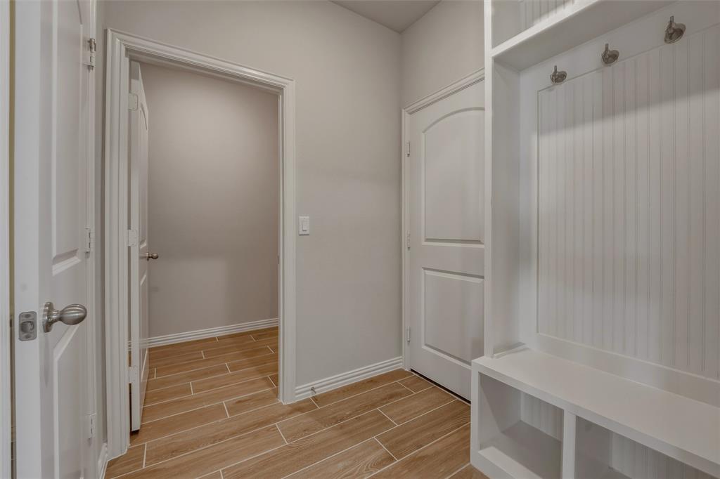 612 Sand Piper Lane Property Photo 29