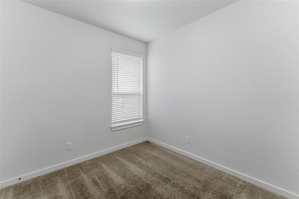 305 Evans Drive Property Photo 10