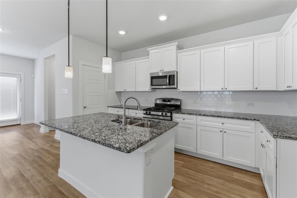 305 Evans Drive Property Photo 14
