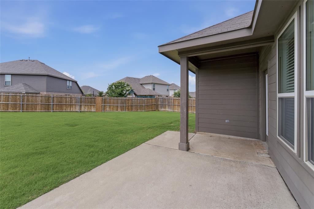 305 Evans Drive Property Photo 22