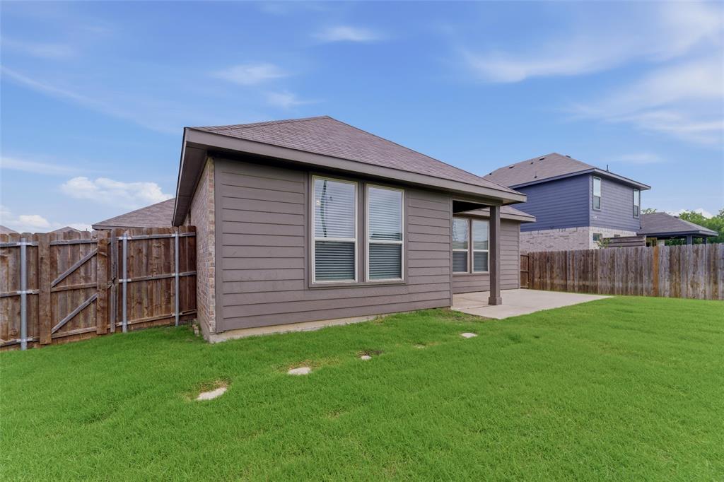 305 Evans Drive Property Photo 25