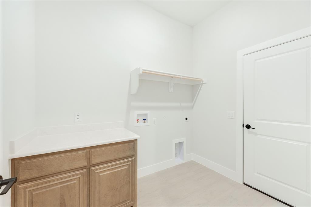 1033 Emerald Trace Drive Property Photo 32