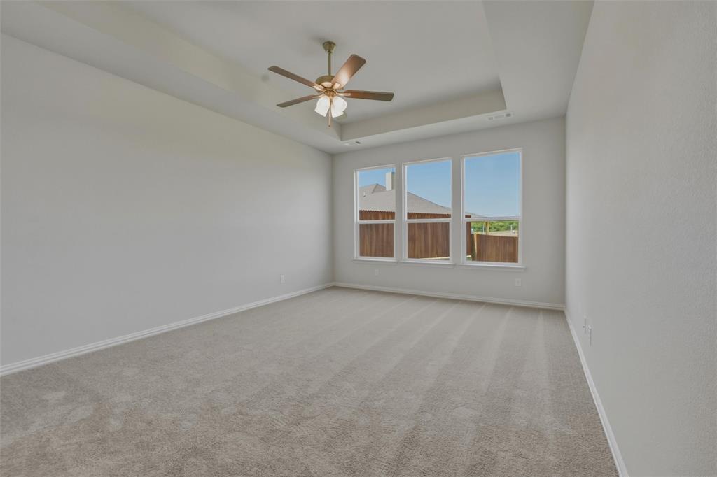 828 Elmstead Drive Property Photo 14