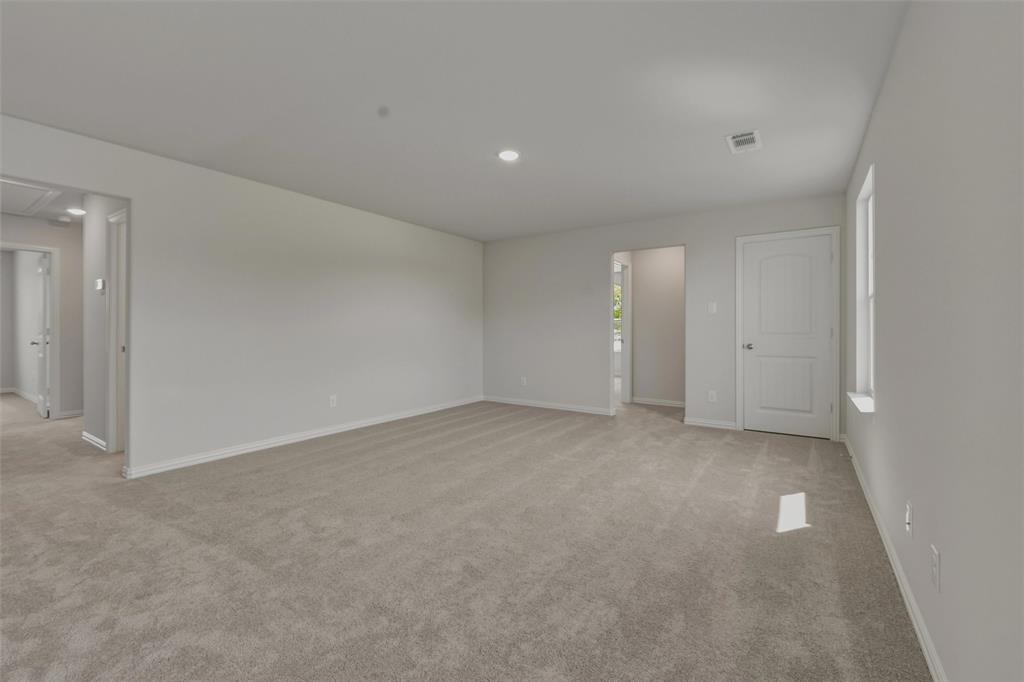 828 Elmstead Drive Property Photo 16