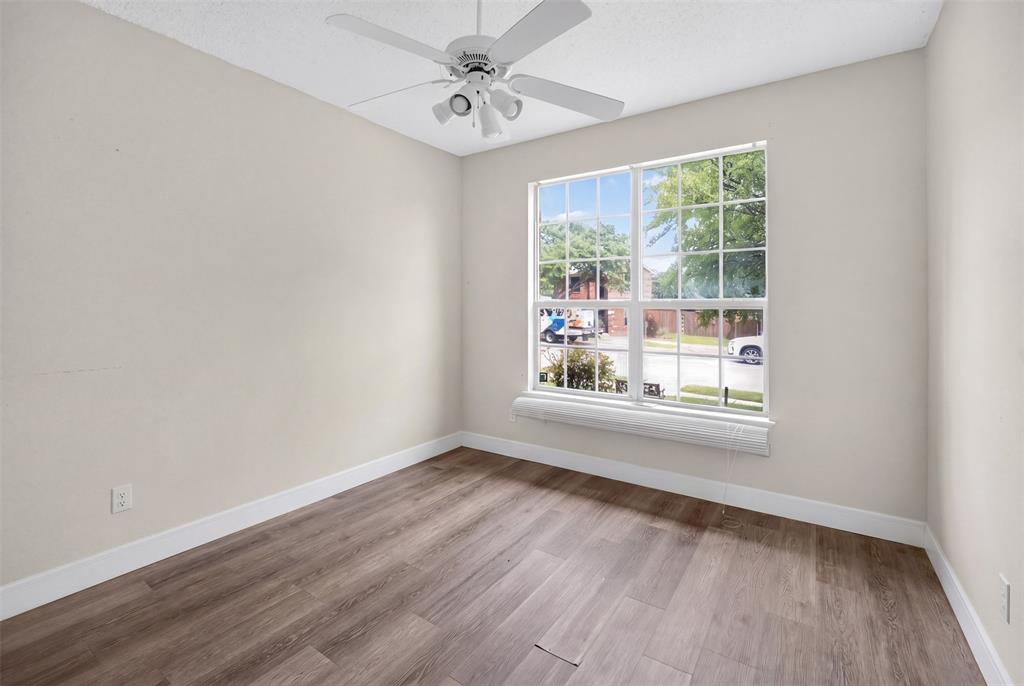 5314 Somerset Drive Property Photo 8