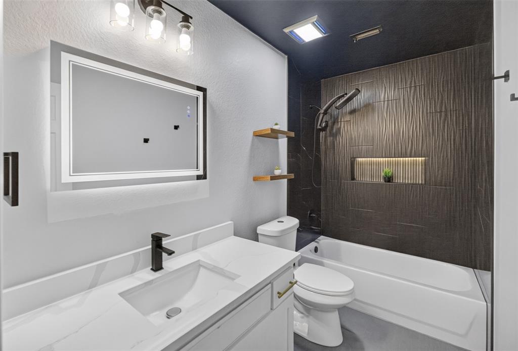 5314 Somerset Drive Property Photo 13